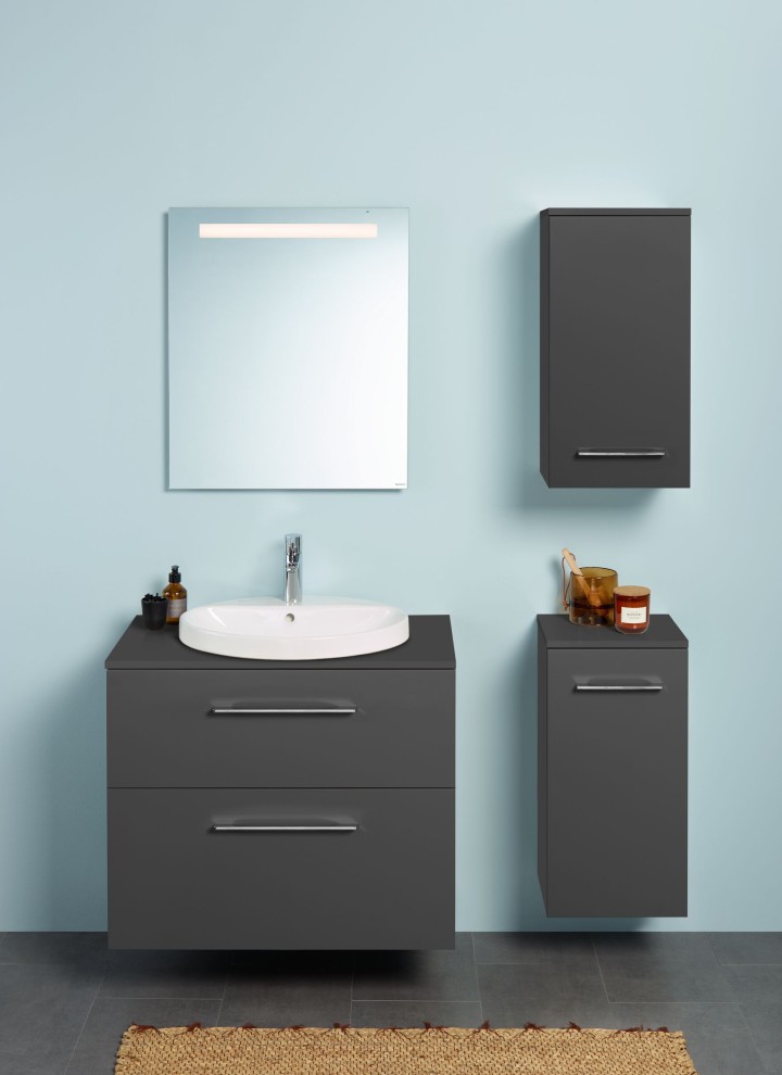 Option Basic ogledalo 40 cm sa Selnova serijom za kupatilo (© Geberit)