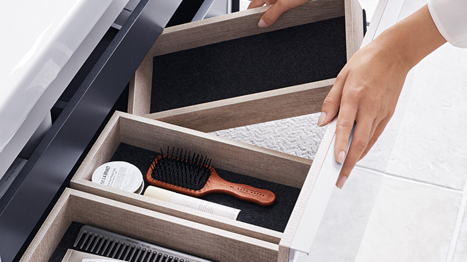 Geberit Acanto ormarić za umivaonik Geberit Acanto ormarić za umivaonik