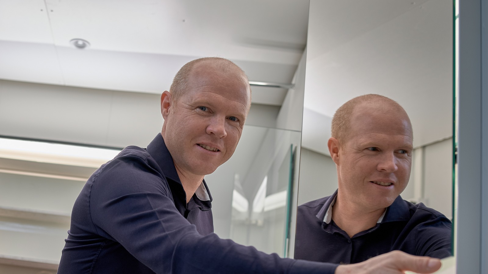 Andreas Janser u laboratoriji u Geberitu u Rapperswil-Jona, Switzerland (© Geberit) Andreas Janser u laboratoriji u Geberitu u Rapperswil-Jona, Switzerland (© Geberit)