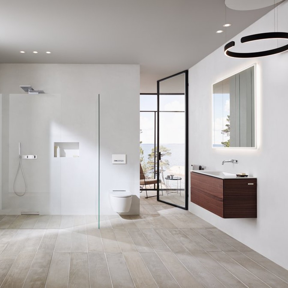 Više prostora, veći stepen čistoće i fleksibilnosti u kupatilu zahvaljujući Geberit ONE proizvodima