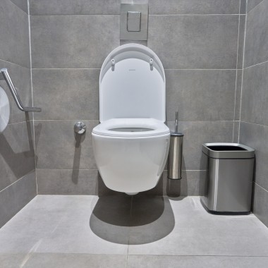 Mnogi Geberit proizvodi su instalirani u kupatilima, kao što su iCon toaleti.. (© Oğuzhan Kasar) Mnogi Geberit proizvodi su instalirani u kupatilima, kao što su iCon toaleti.. (© Oğuzhan Kasar)