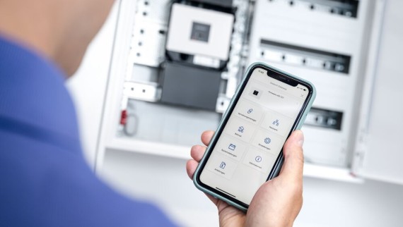 Rad sa svim jedinicama za higijensko ispiranje preko aplikacije Geberit Control na Geberit Gateway-u Rad sa svim jedinicama za higijensko ispiranje preko aplikacije Geberit Control na Geberit Gateway-u