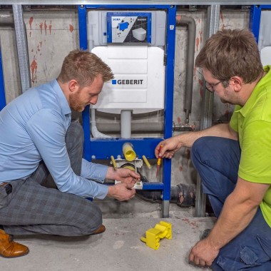 Instalacija Geberit Power & Connect kutije Instalacija Geberit Power & Connect kutije